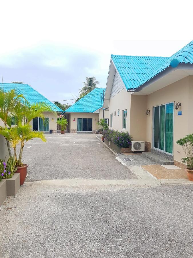 Dvilla Guesthouse Langkawi Exterior photo